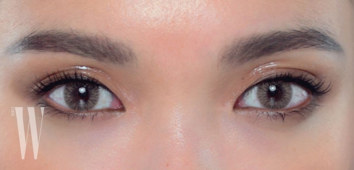 BROWN EYE 1