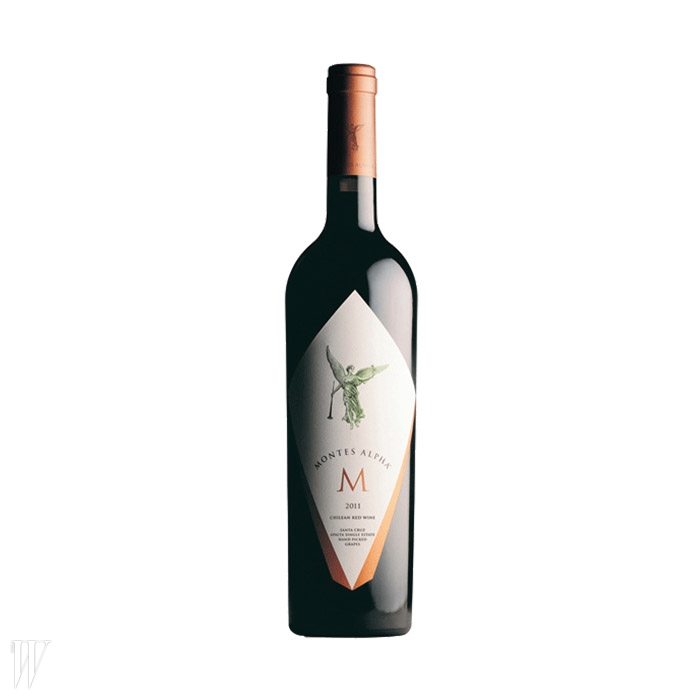 2. 몬테스 알파 엠 2011 친숙한 이름과 천사의 상징으로 한국과 미국에서 특히 인기가 높은 몬테스 알파의 프리미엄 라인. 스파이시한 과일 향과 부드러운 타닌이 또렷하게 입안을 채우는 이 와인은 20년 이상 장기 숙성이 가능하다.