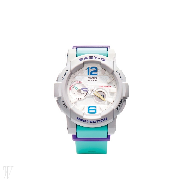 산뜻한 컬러의 스포츠 시계는 BABY-G. 18만원.