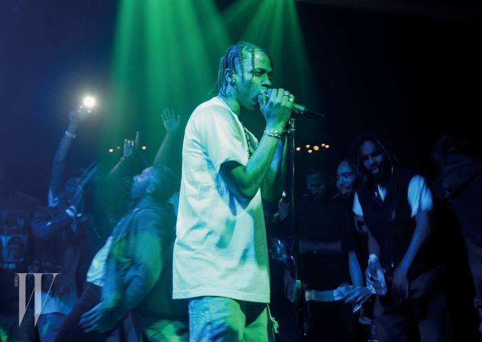 LOS ANGELES, CA - AUGUST 20:  Travis Scott performs at the Hennessy V.S Ryan McGinness limited edition bottle launch event at Sayer's on August 20, 2015 in Los Angeles, California.  (Photo by Noel Vasquez/Getty Images for Hennessy V.S)
