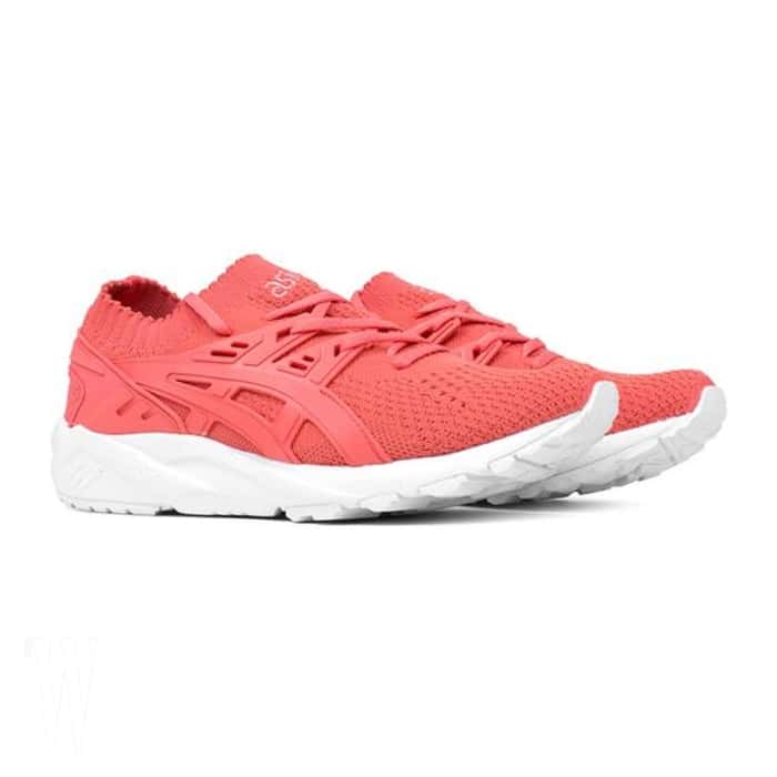 pink sneakers (1)