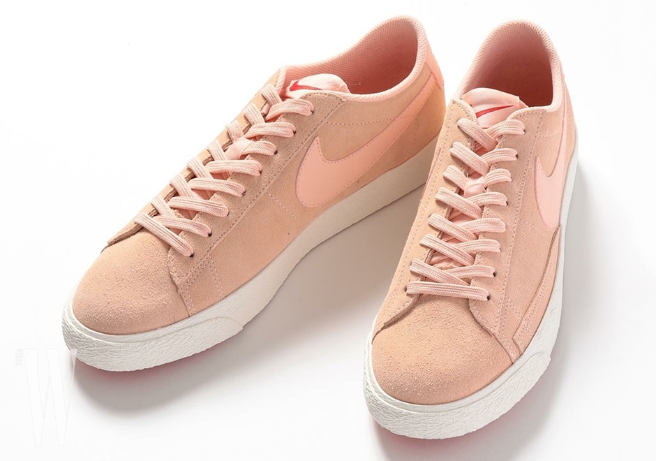 beauty-and-youth-nike-blazer-low-pink-suede-04