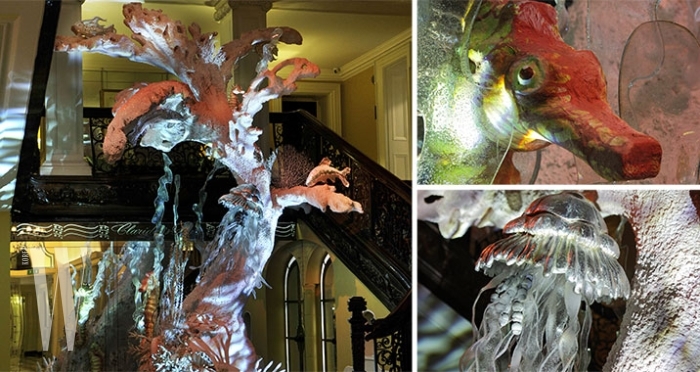 2010-john-galliano-for-dior-claridges-christmas-tree