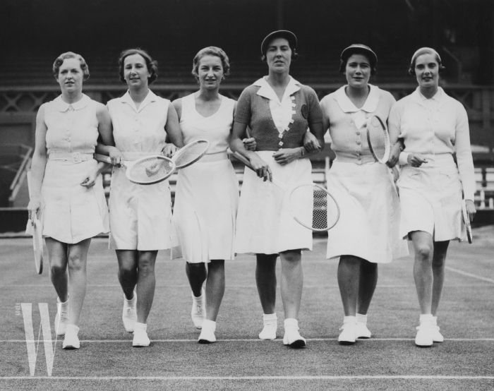 1936년, 경기에 출전한 테니스 선수들.