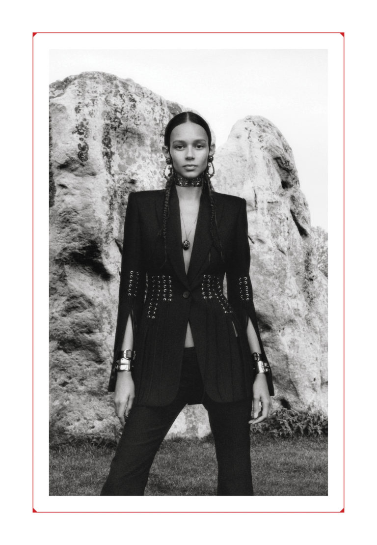 블록버스터도 울고 갈 버라이어티한 2019 S/S 패션 광고 더블유 코리아 (W Korea)