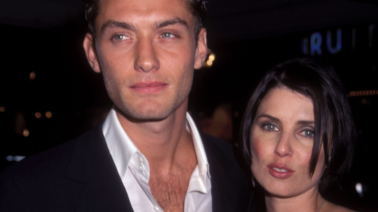 모르면 배우자, 무심한 듯 다정한 사람 되는 법 4 | 더블유 코리아 (W Korea)