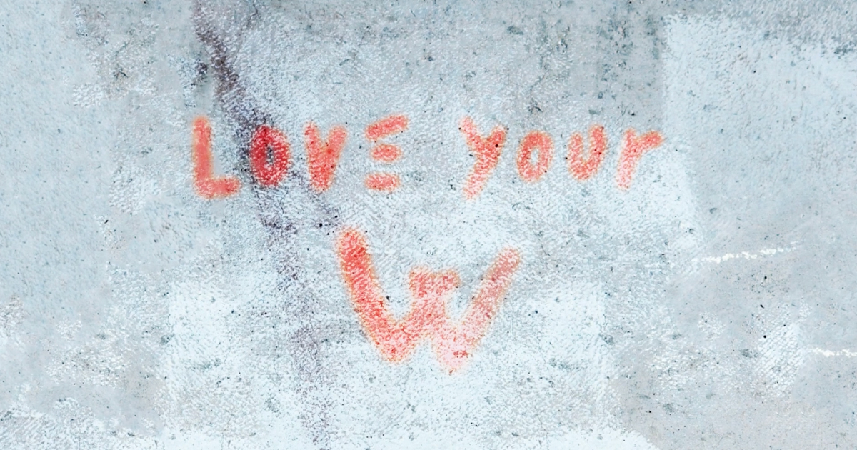LOVE YOUR W 20주년 캠페인